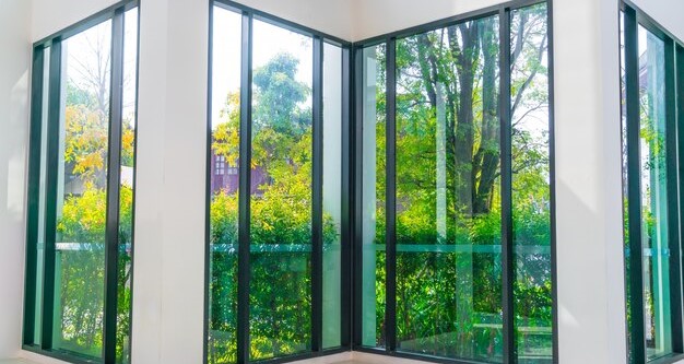 Modern Conservatory Build